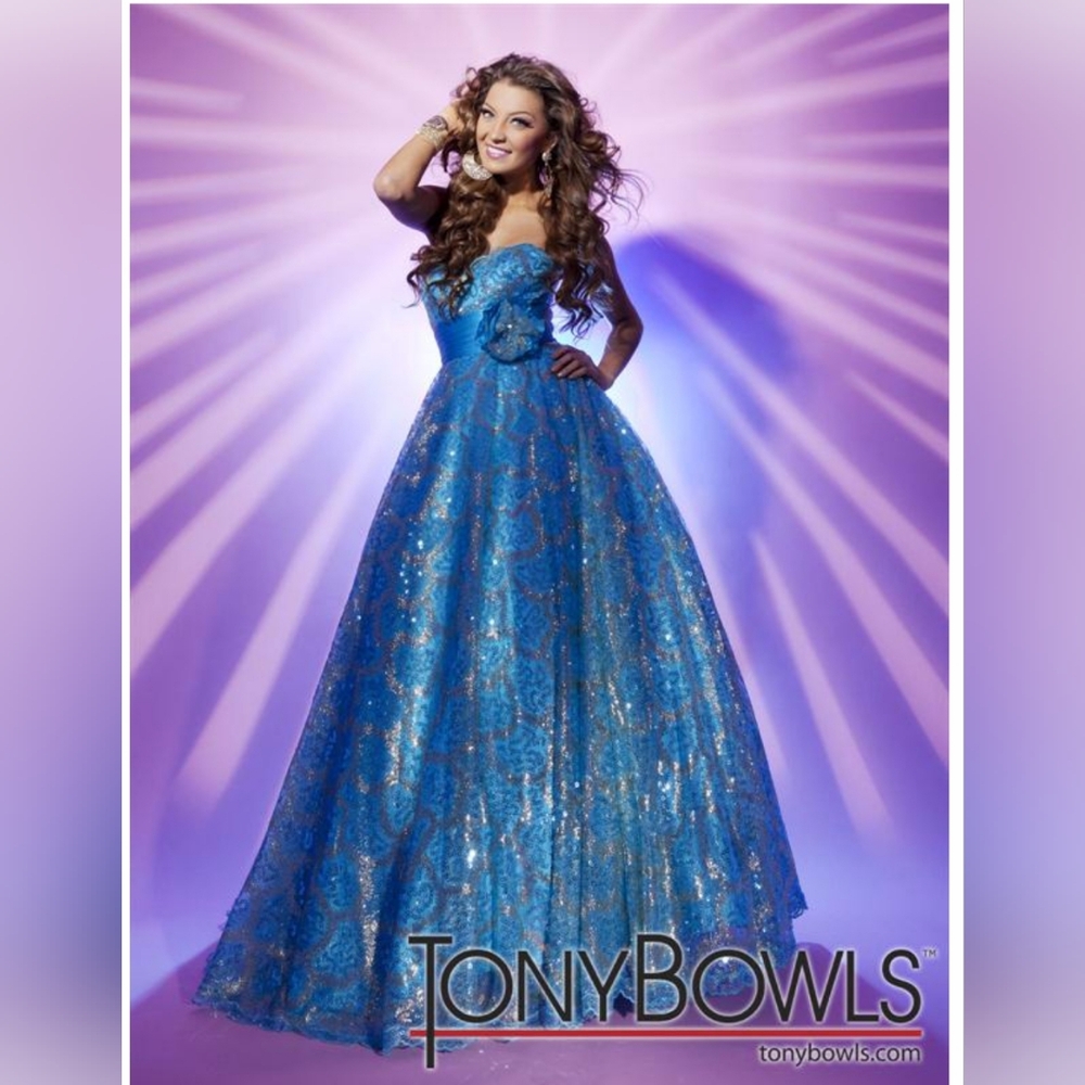 Tony Bowls 112547 Turquoise Sequin Size 2 Prom Dress
